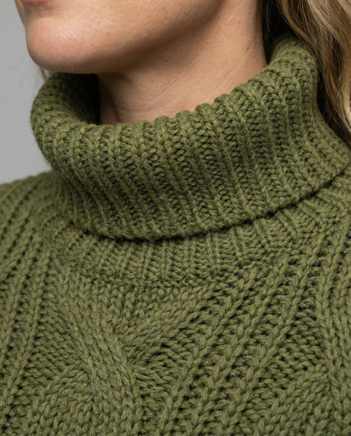 Comfortable turtleneck sweater women