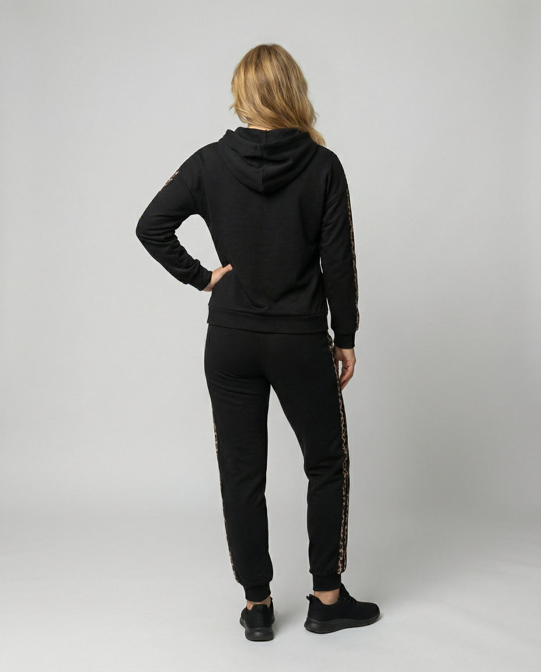 Zebra pattern women's tracksuit