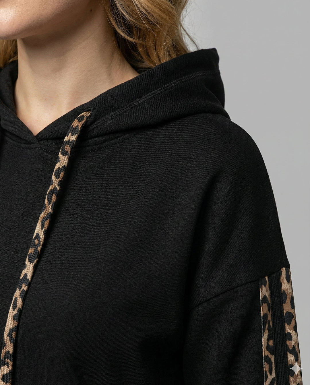 Zebra pattern women's tracksuit