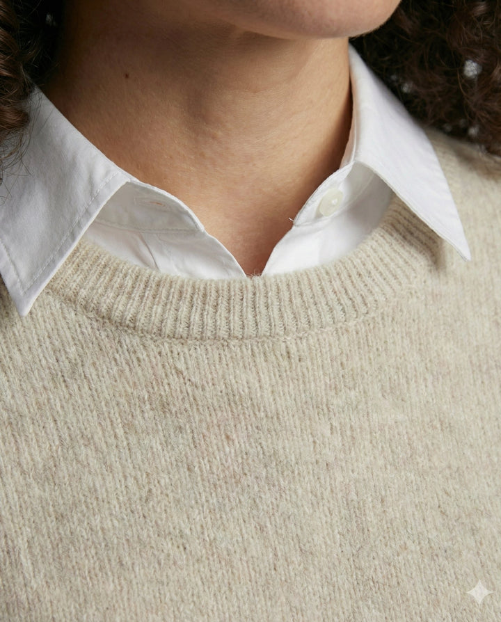 Elegant Cashmere Sweater Women